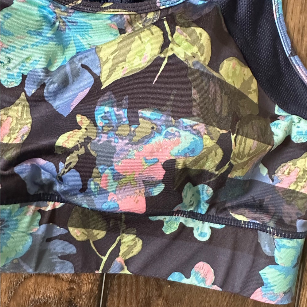 Jessica Simpson floral striped sports bra - Picture 5 of 9